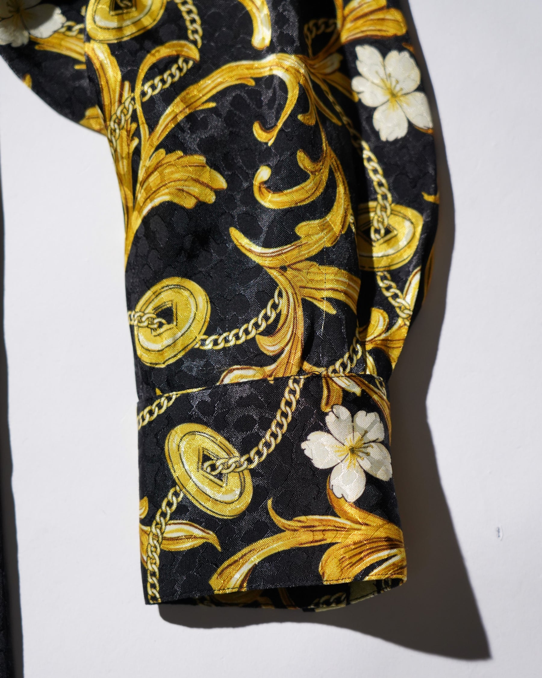 <span style="color: #f50b0b;">Last One</span> LU'U DAN / SLIM FIT SHIRT GILDED BLACK