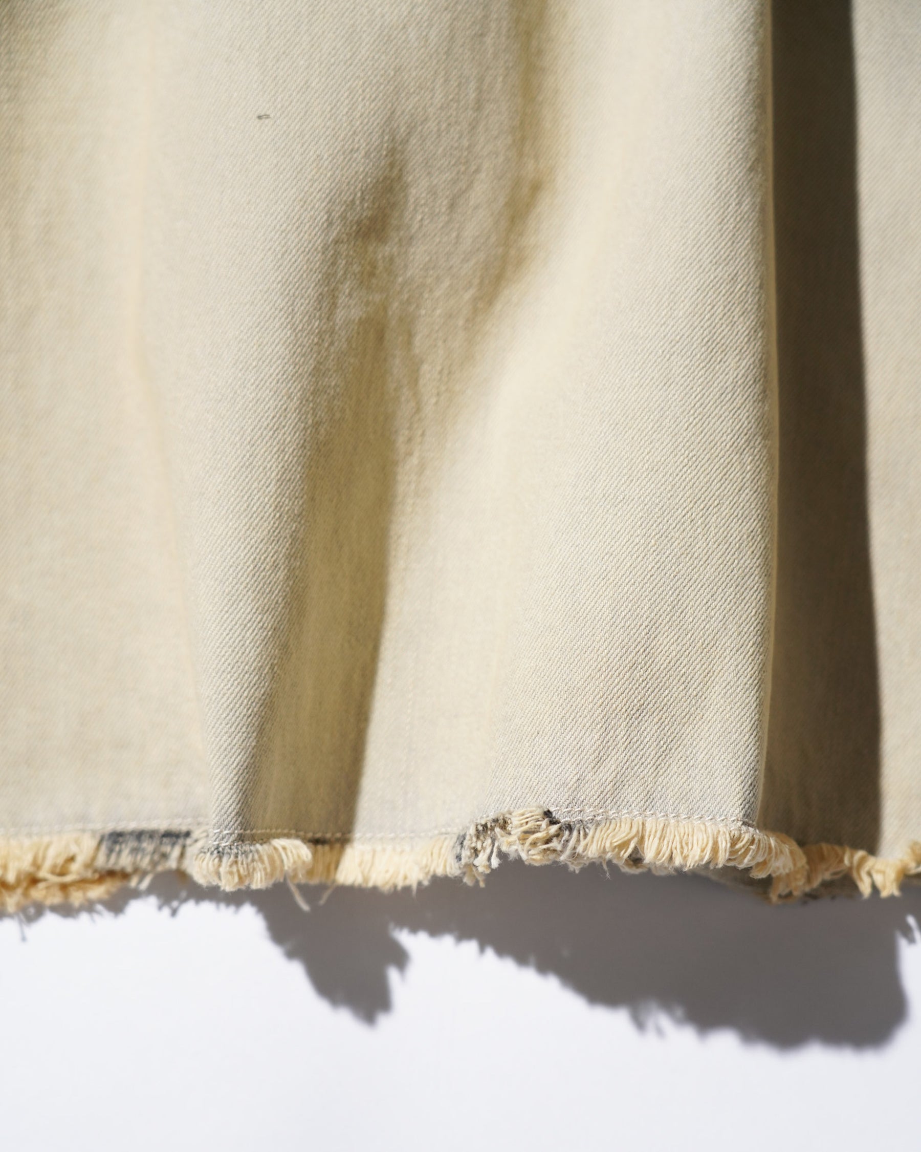 <span style="color: #f50b0b;">Last One</span> LU'U DAN / MAXI SHORTS WHITEWASHED