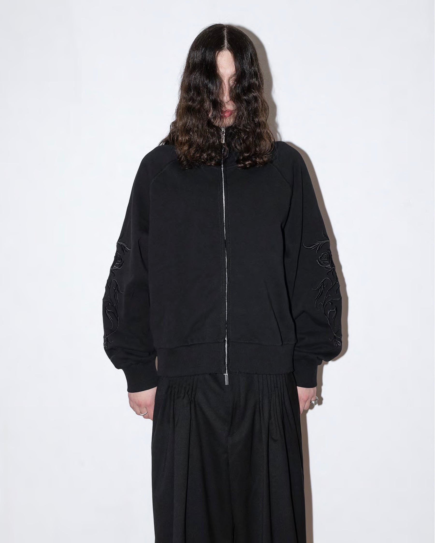 【Pre-Order】1313 SELAH / ROSE ZIP SWEAT BLACK