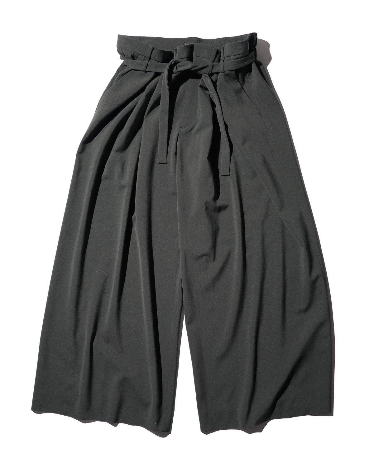 LU_U_DAN_SLACKER_MAXIS_MILITARY_GREY_1