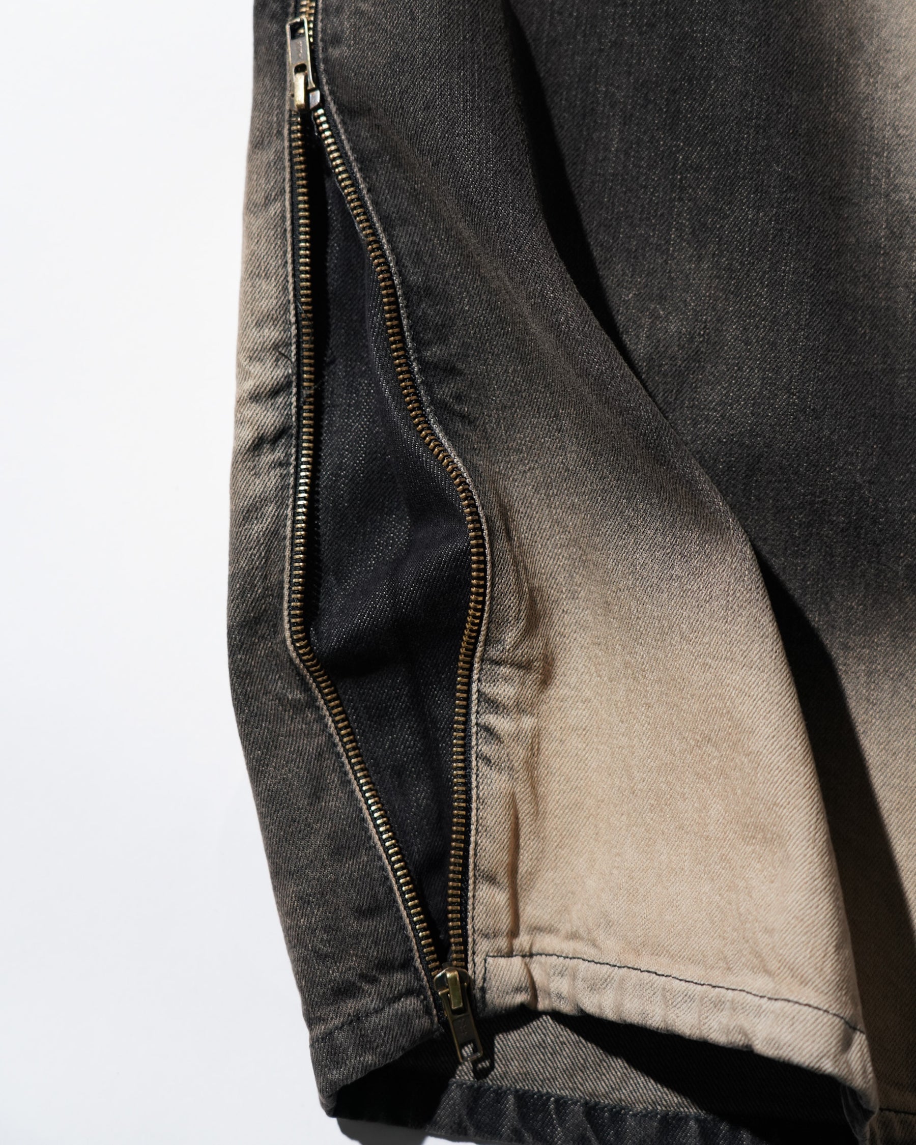 LU'U DAN / SIDE ZIP JEANS DEEP STAIN 13