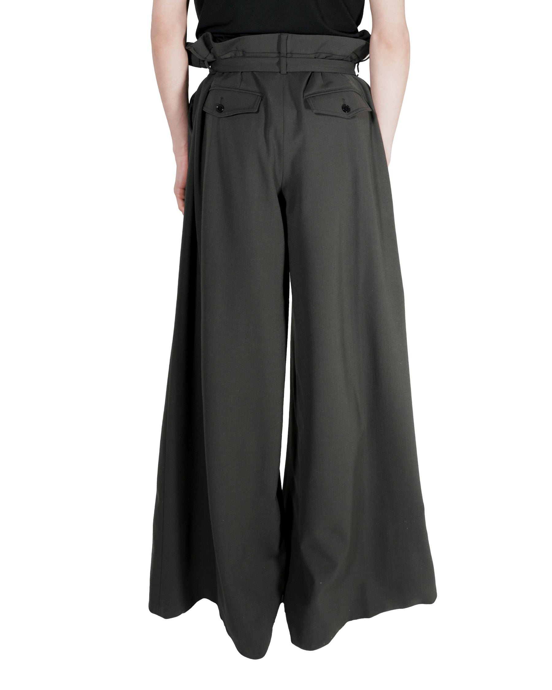 LU'U DAN / SLACKER MAXIS MILITARY GREY