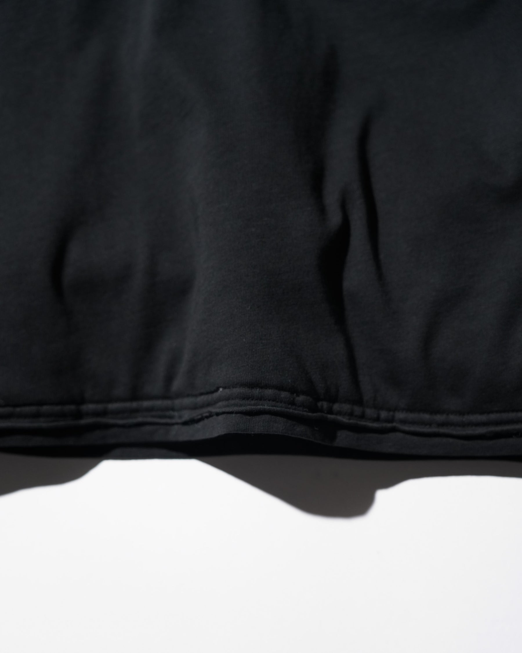 LUU_DAN_WADDED_POCKET_TEE_BLACK_12
