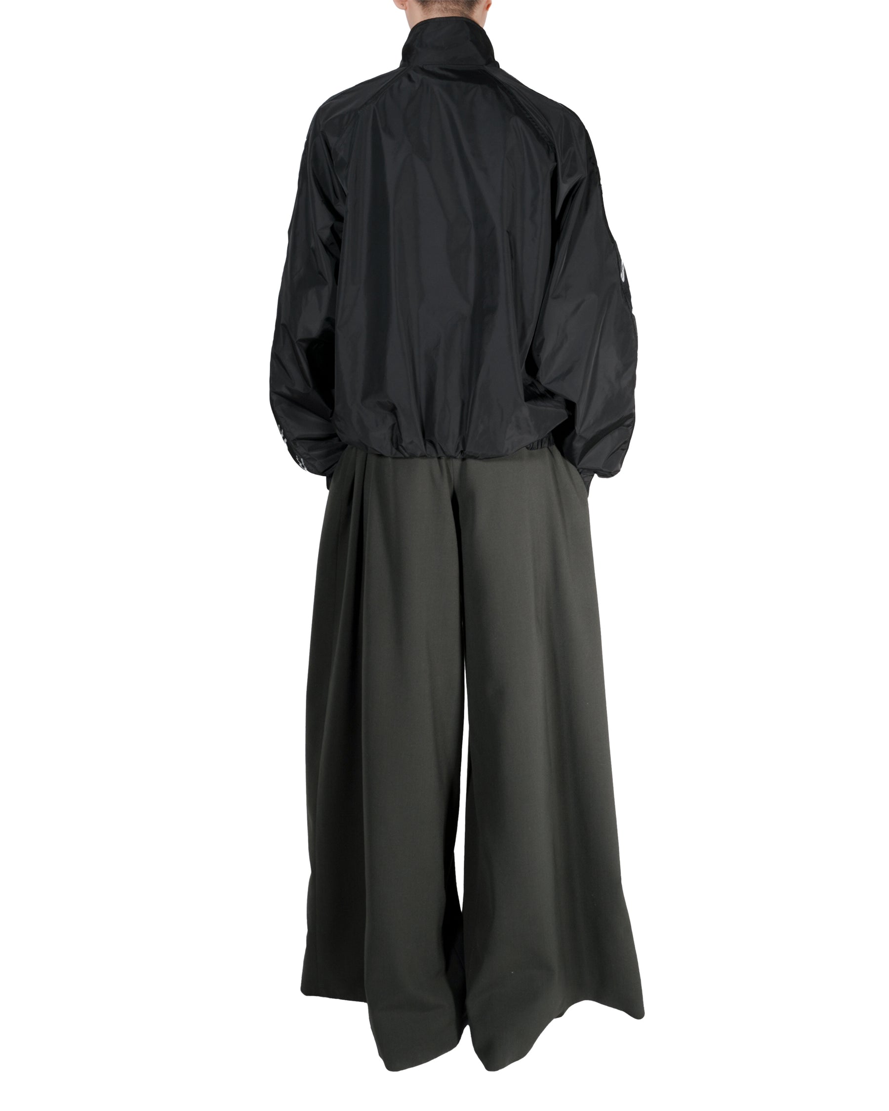 <span style="color: #f50b0b;">Last One</span> LU'U DAN / WINDBREAKER L-D BLACK OFF-YOLK