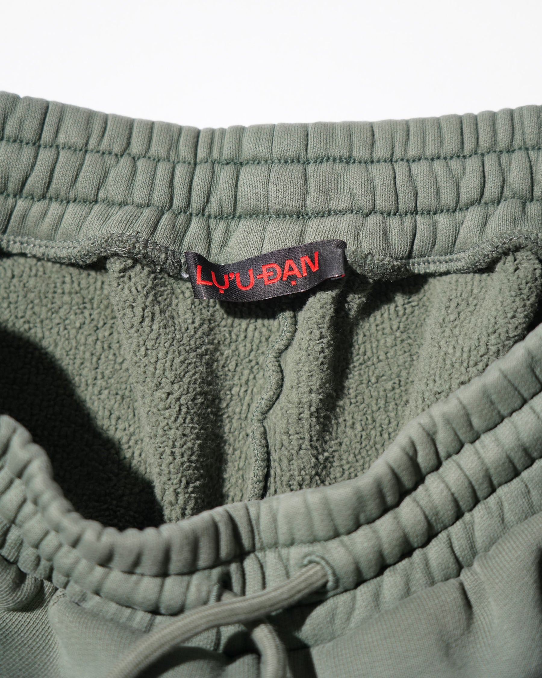 LU'U DAN / ZOKU SHORTS WASHED OUT MILITARY_4