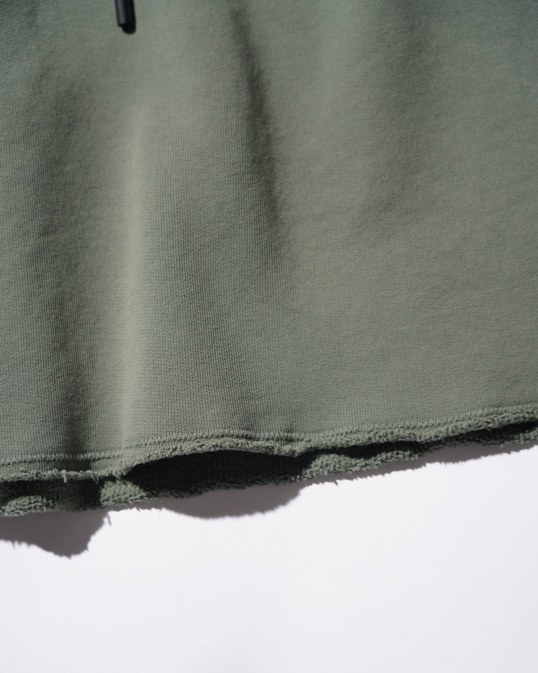 LU'U DAN / ZOKU SHORTS WASHED OUT MILITARY_6