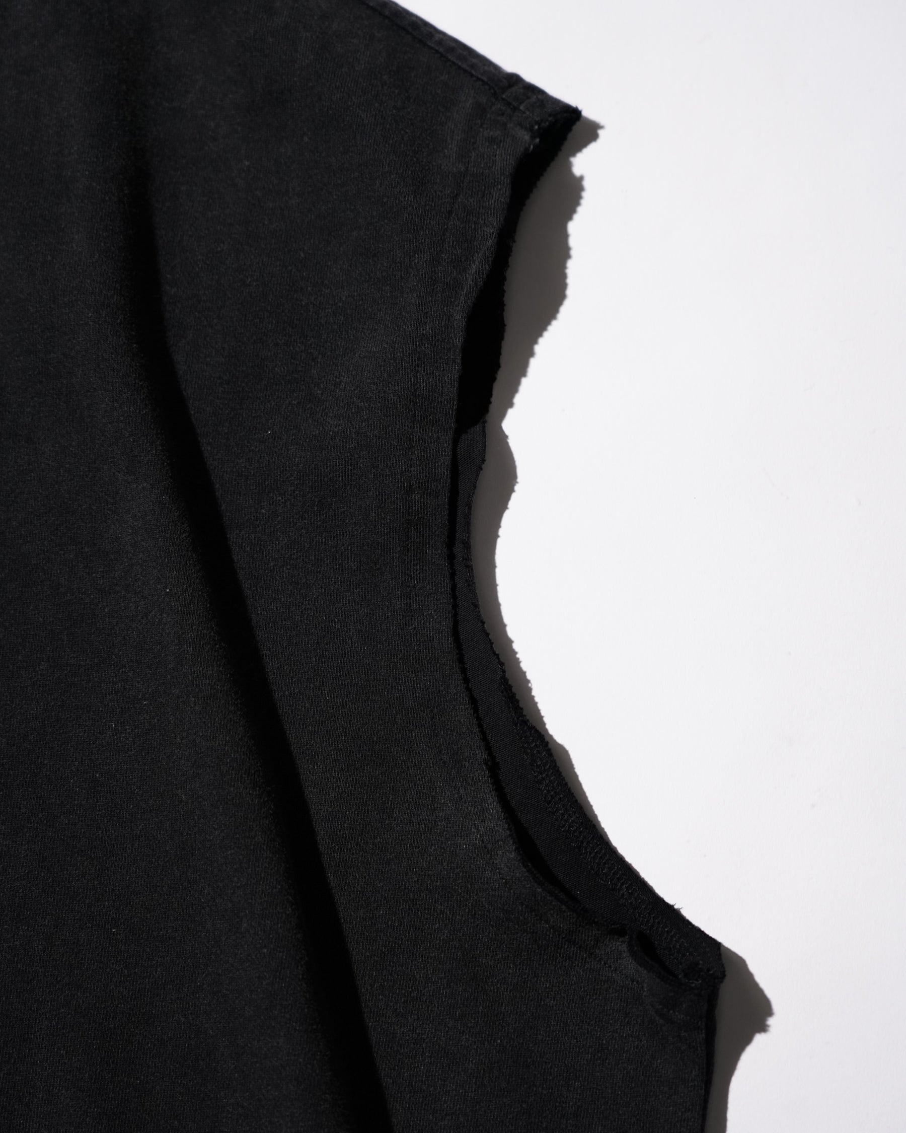 LUXENBURG SHREDDED CASTLE TANK CHARCOAL_6