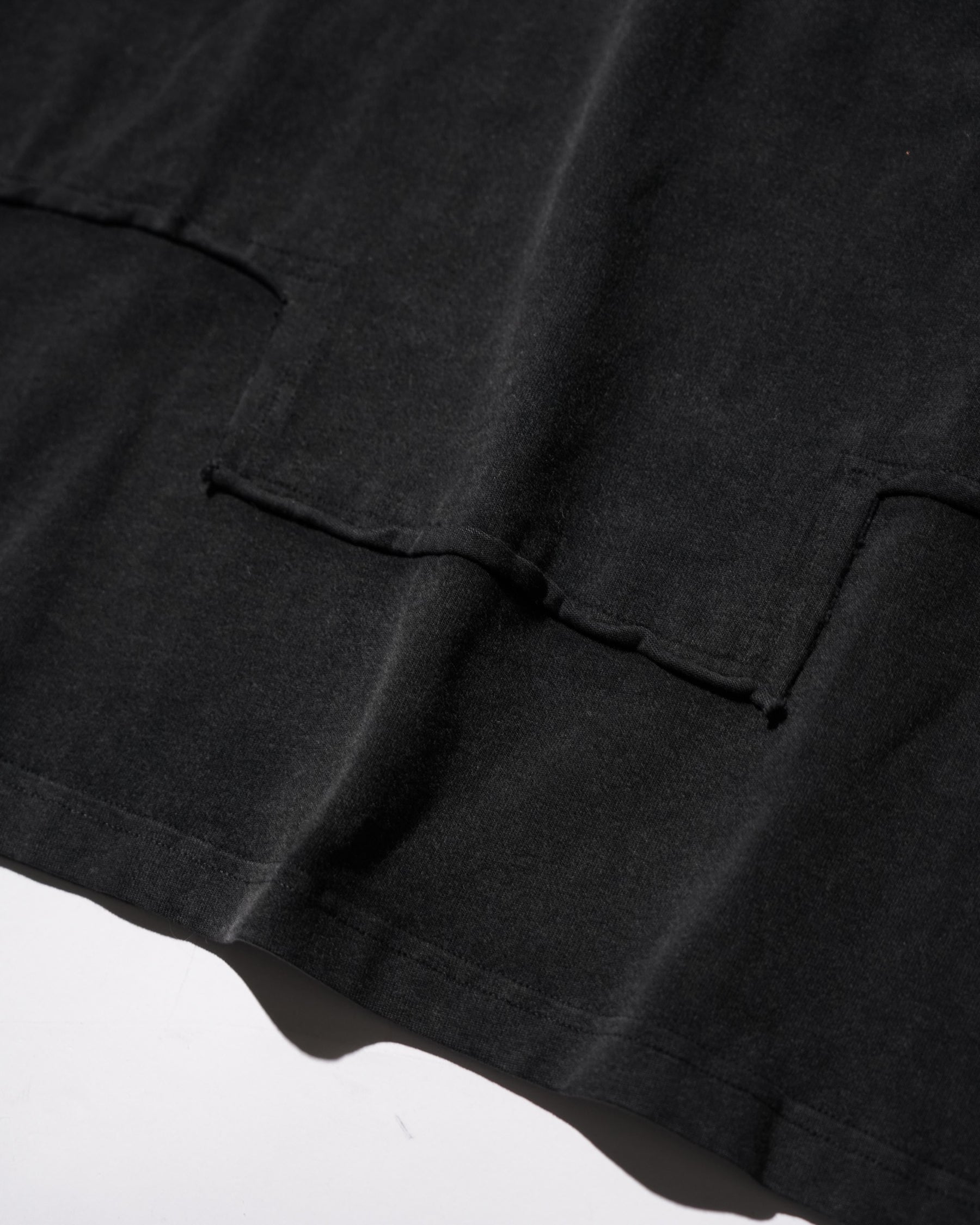 LUXENBURG SHREDDED CASTLE TANK CHARCOAL_7