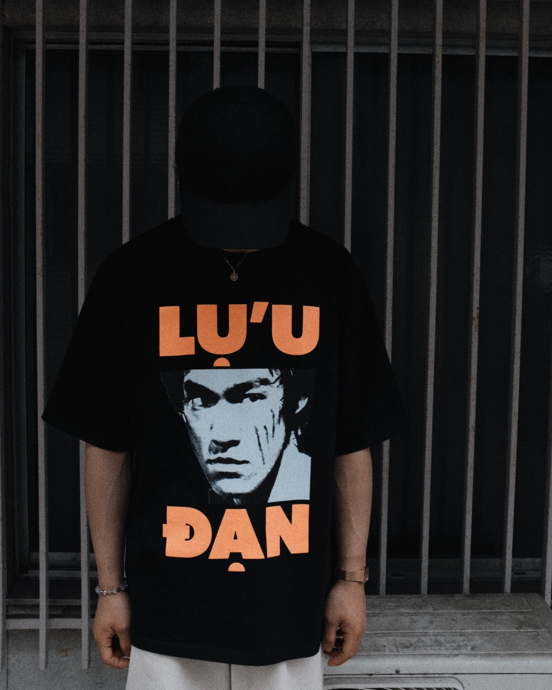 LU'U DAN CONCERT TEE BLACK_3