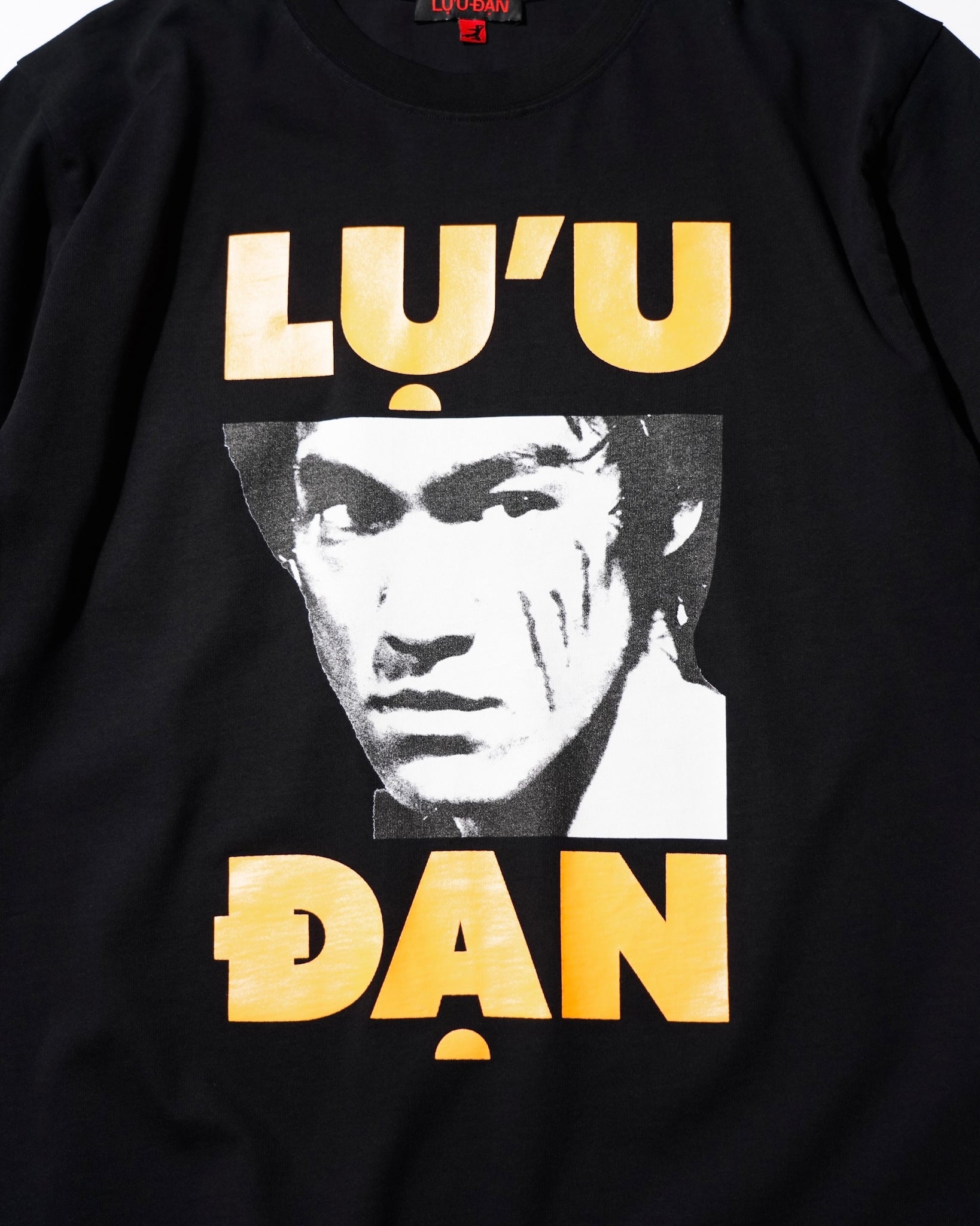 LU'U DAN CONCERT TEE BLACK_7