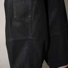 <span style="color: #f50b0b;">Last One</span> 
LU'U DAN / PUFFA SHORTS COATED BLACK