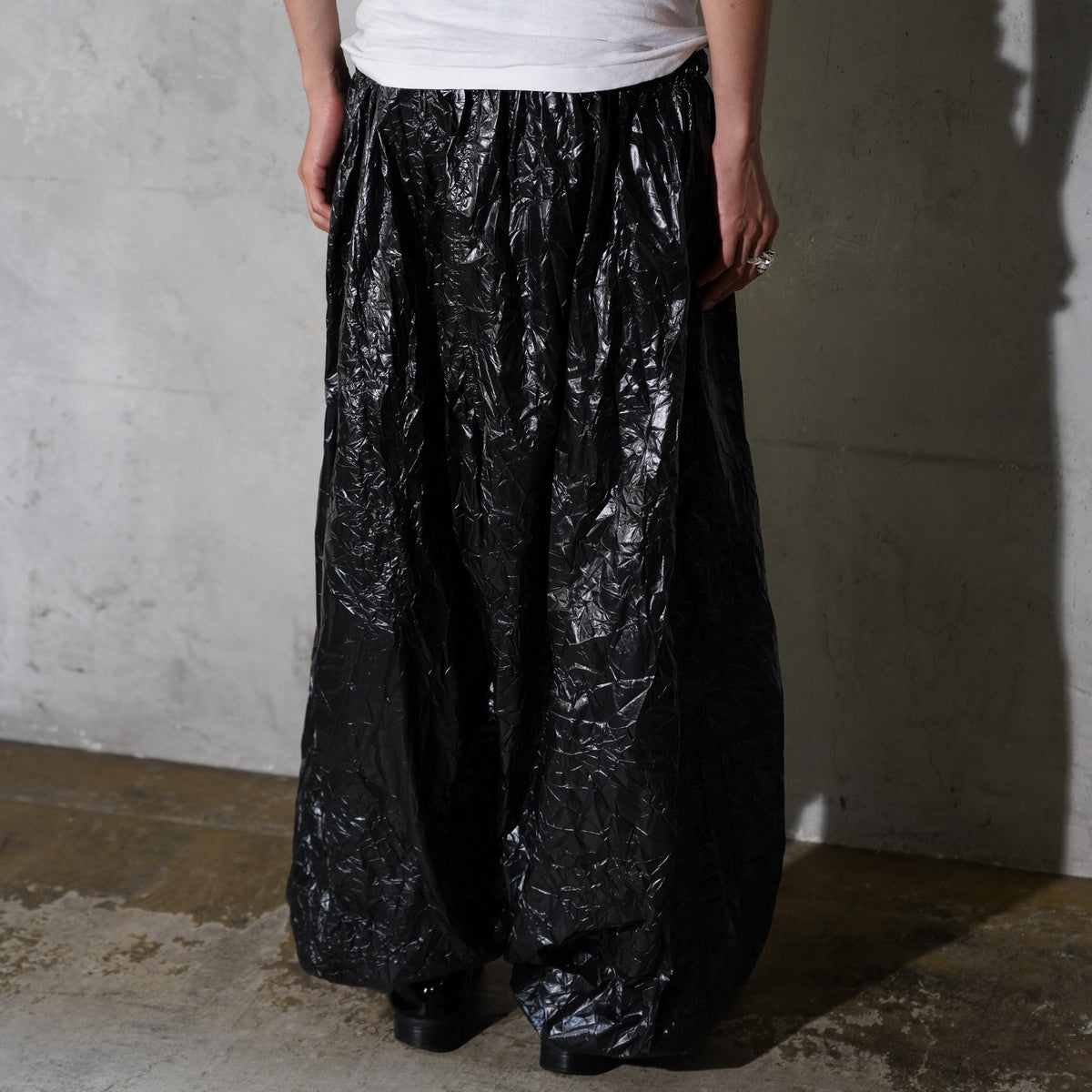 <span style="color: #f50b0b;">Last One</span> 
LU'U DAN / SHELL OVERPANTS BLACK