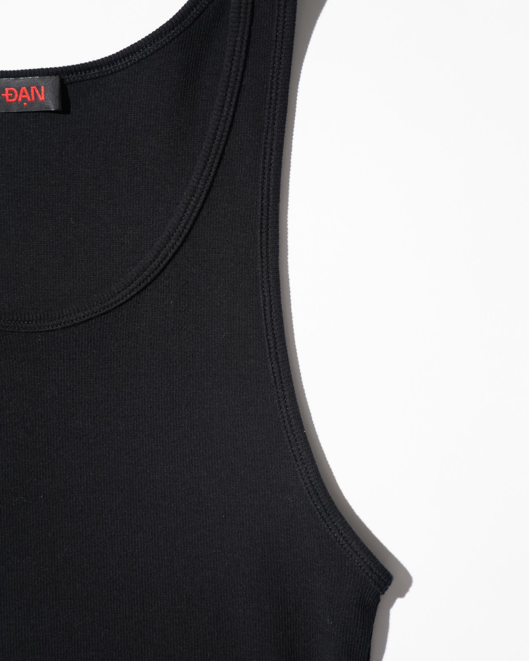LU'U DAN / TANK TOP BLACK_4