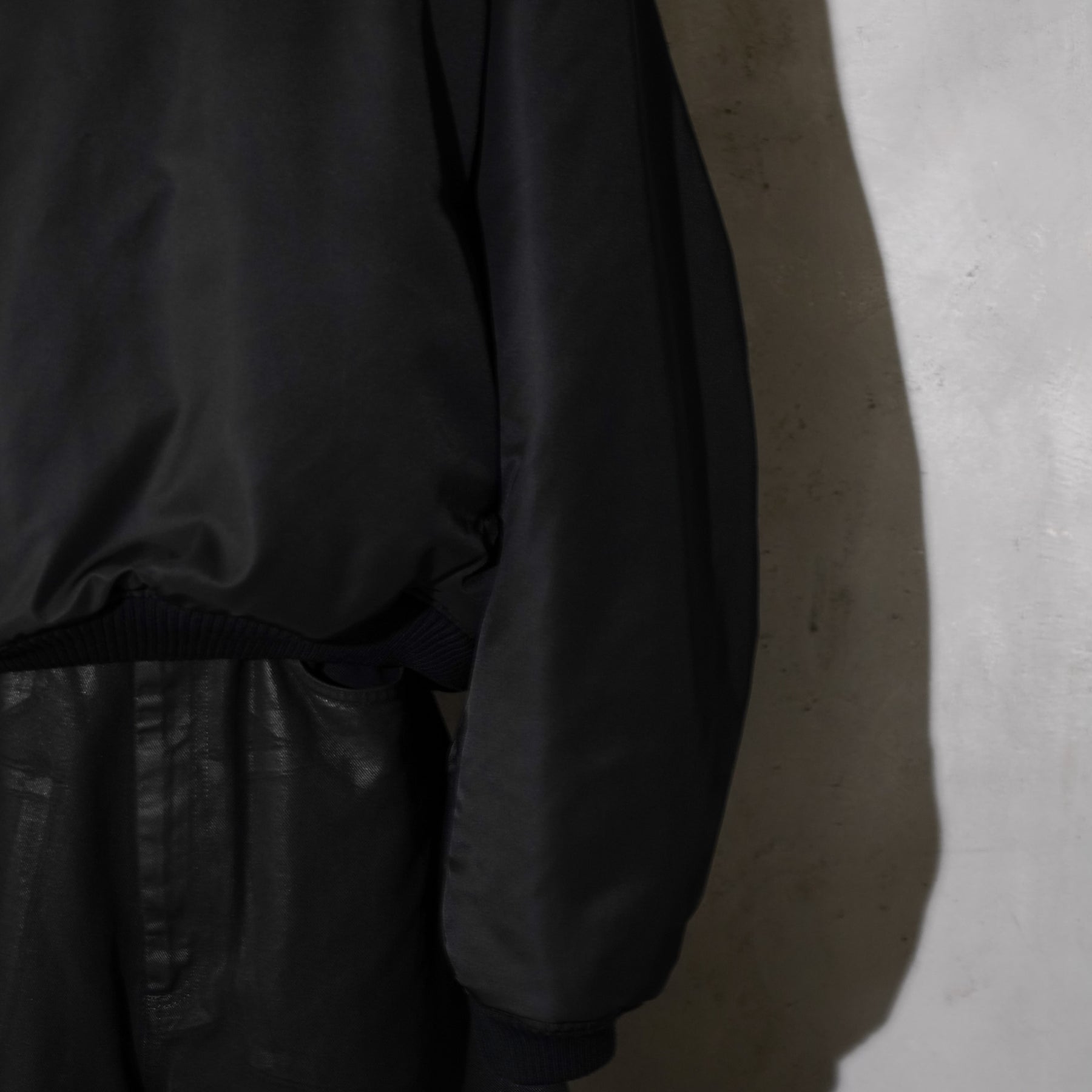 <span style="color: #f50b0b;">Last One</span> 
LU'U DAN / UNIBOMBER BLACK