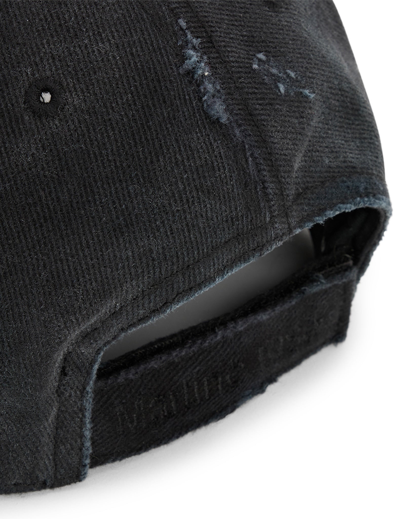 Martine Rose / CUT PEAK CAP BLACK WASHED