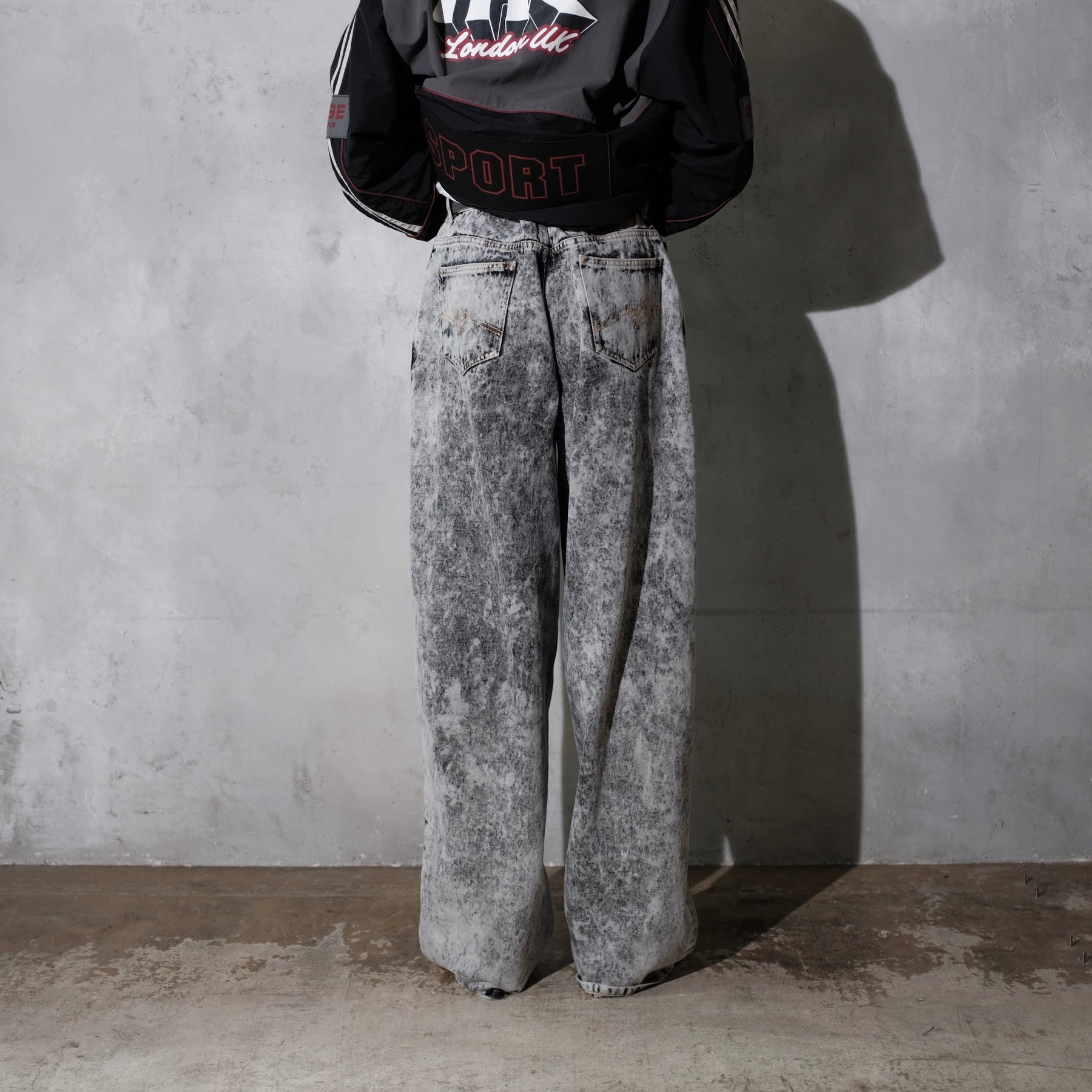 <span style="color: #f50b0b;">Last One</span> Martine Rose / ZIP HEM JEAN GREY ACID WASH