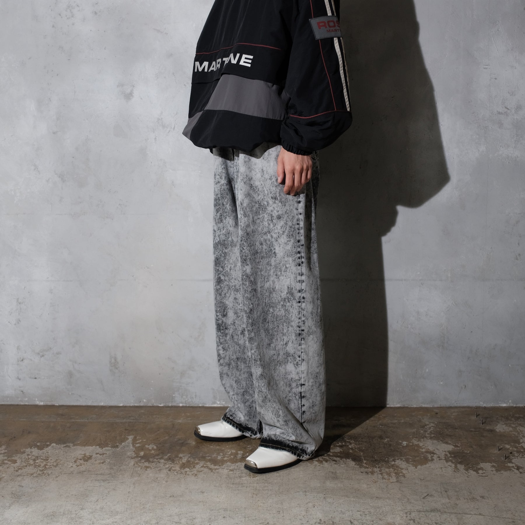 Martine Rose / ZIP HEM JEAN GREY ACID WASH
