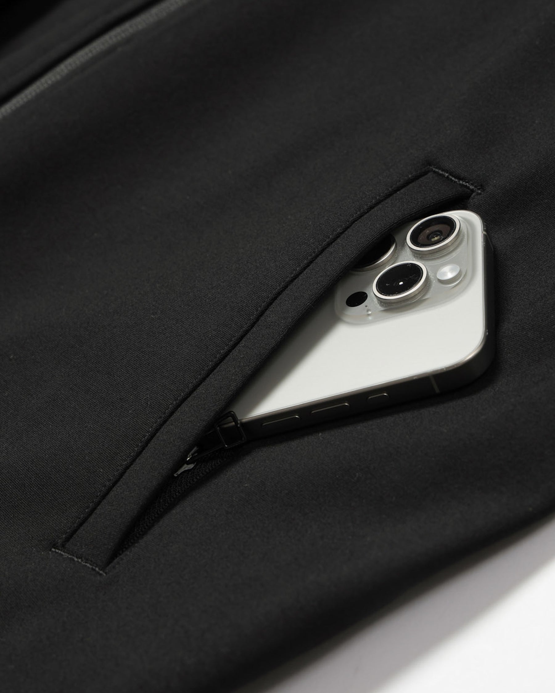 <span style="color: #f50b0b;">Last One</span> ROTOL / Smooth Jersey Track Jacket BLACK