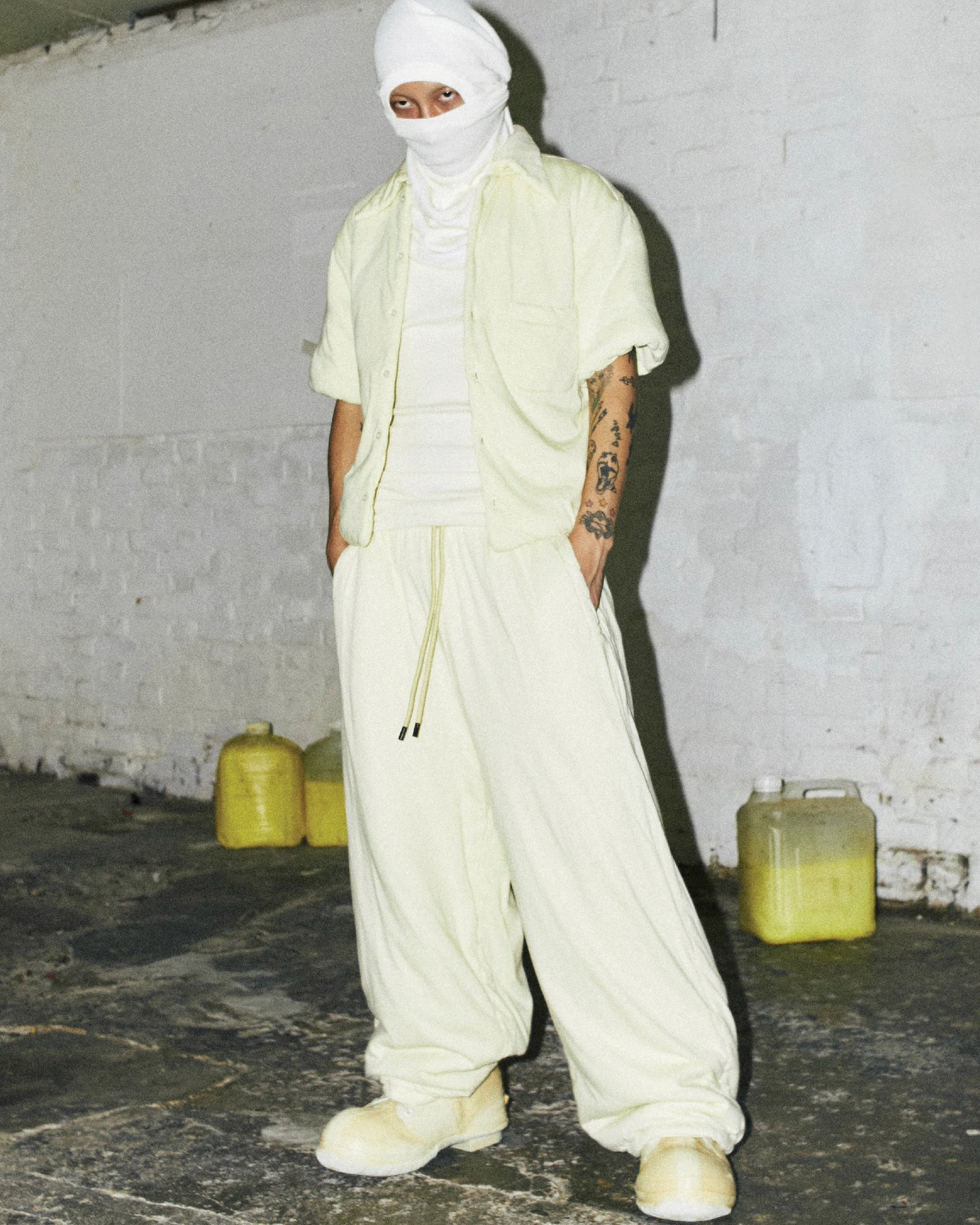 <span style="color: #f50b0b;">Last One</span> LU'U DAN / WADDED SHIFT SHIRT SPOILED MILK