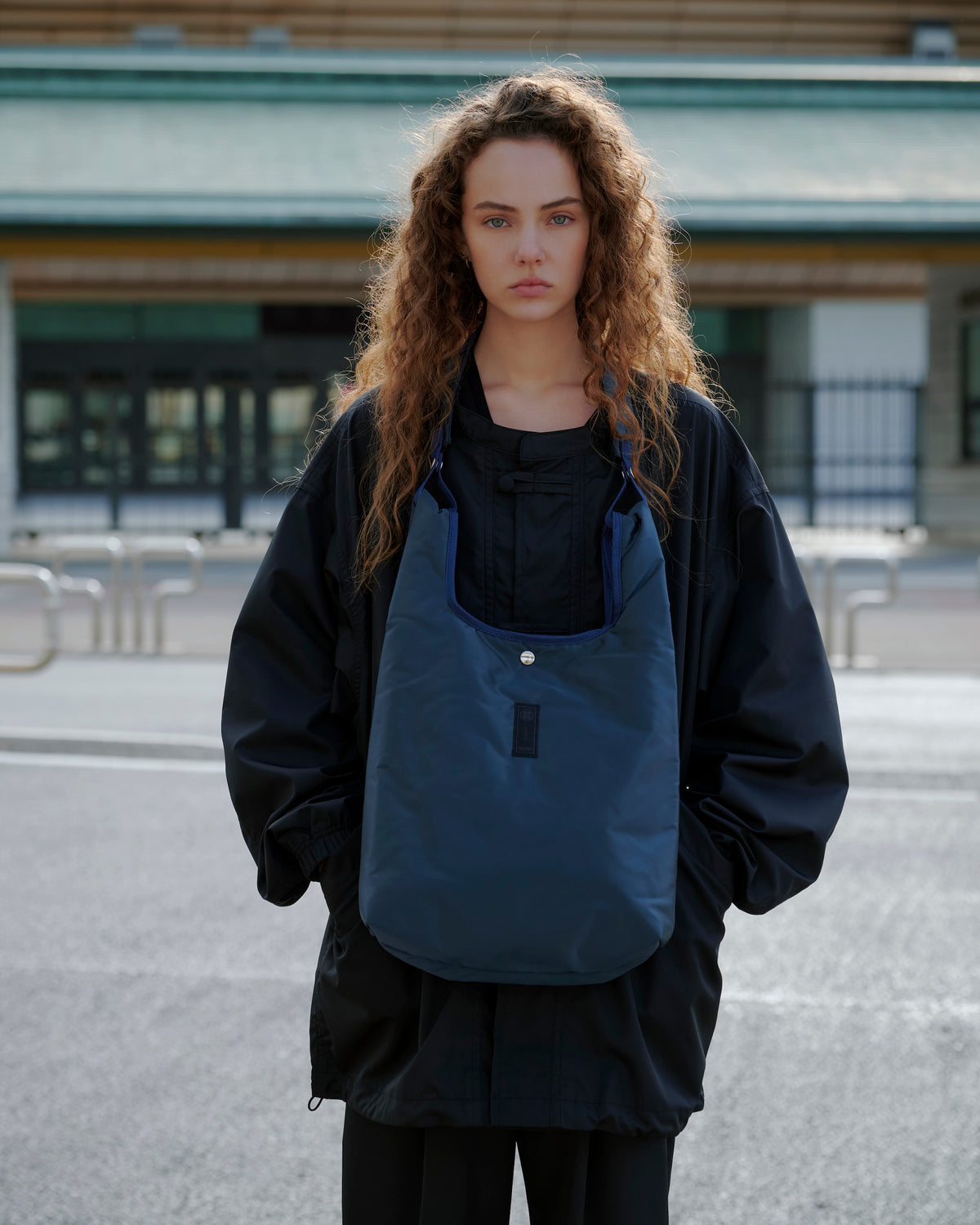<span style="color: #f50b0b;">Last One</span> yorozu / yorozu SHOPPER "CO-TECH" NAVY