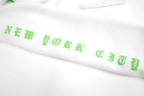 TOKEN / TOKEN SPIRITUAL EXPERIENCE HOODIE  TOKENよりらしいフーディーの入荷です。フロント、両袖にプリント。大きめのサイズ感です。プリントの良し悪しで選んで欲しいアイテム。真っ白なパーカーに緑のプリント。とても新鮮ですね。袖プリント画像。