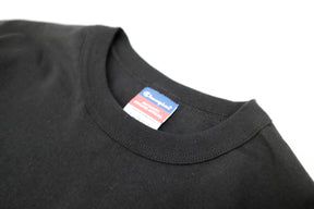 CCTB / NOT FOR SALE T  Community Center Tokyo Branch初のオリジナルアイテム。某ボディのHeritage 7oz. Jersey T-Shirtを使用。胸に「Not For Sale」の刺繍。BLACKボディにはWHITEで施しています。ネック画像。